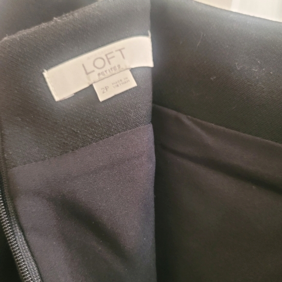 Loft Petite Pencil Skirt - Picture 3 of 5